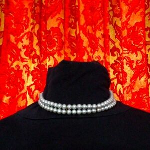 925 Sterling Elegant Pearl Necklace